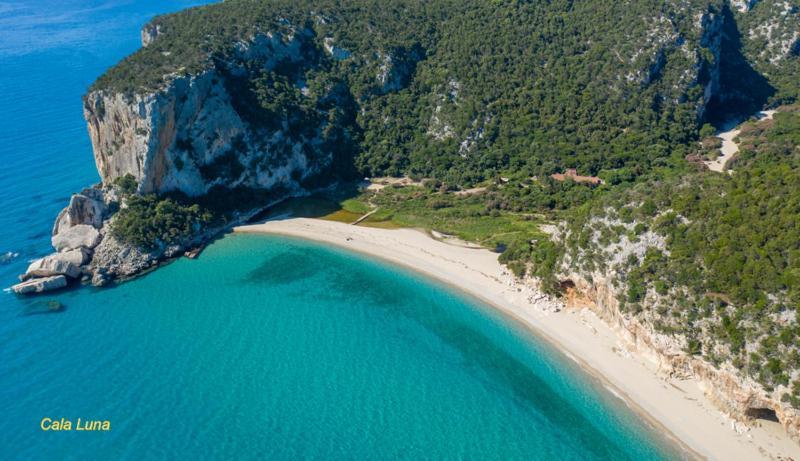 Cala Gonone House Apartment Екстериор снимка