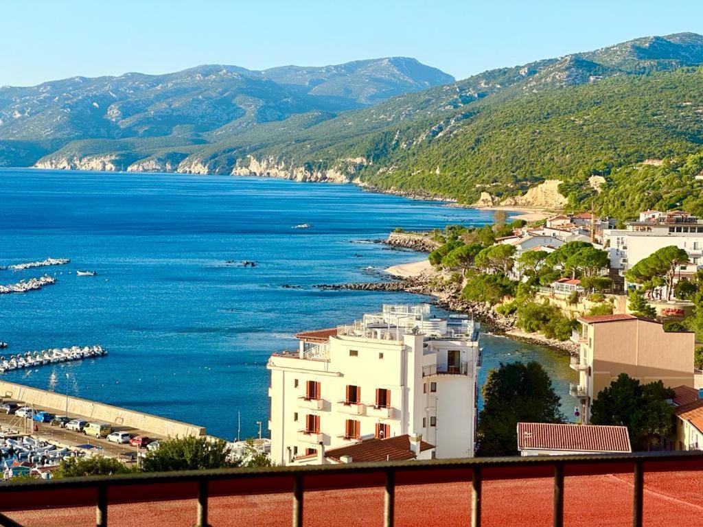 Cala Gonone House Apartment Екстериор снимка